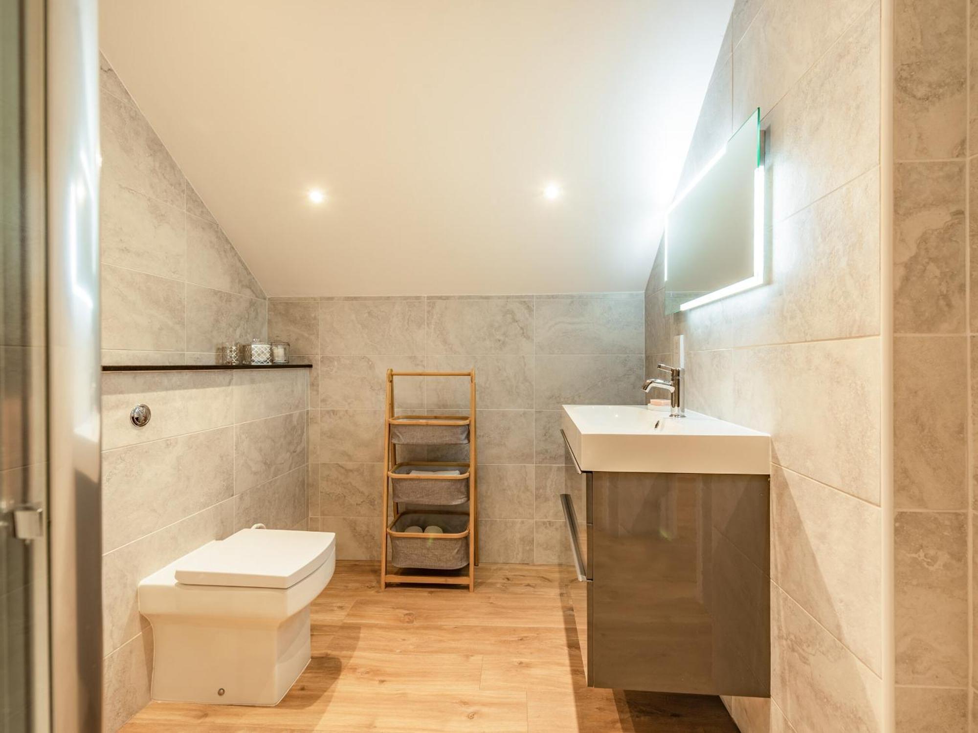 Ocean Waves Villa Tenby Ngoại thất bức ảnh