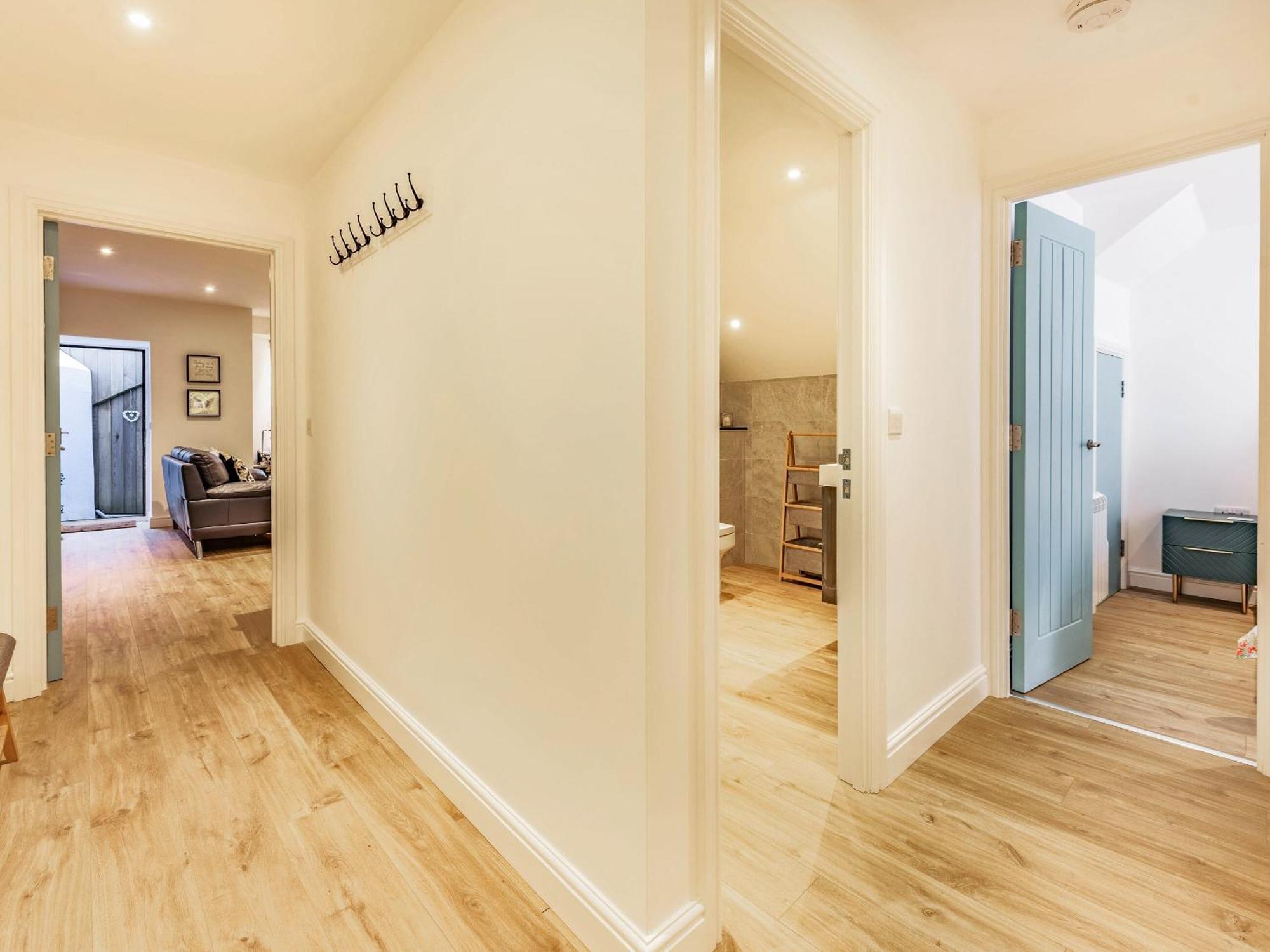 Ocean Waves Villa Tenby Ngoại thất bức ảnh